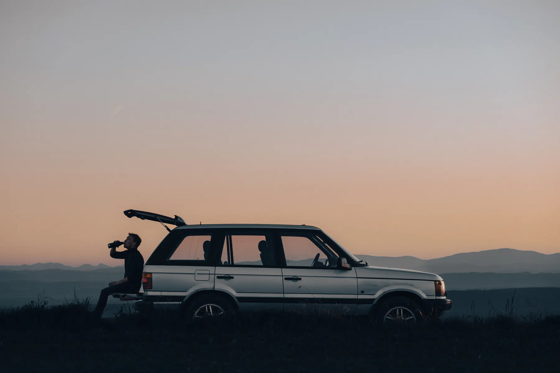 Range Rover at dusk